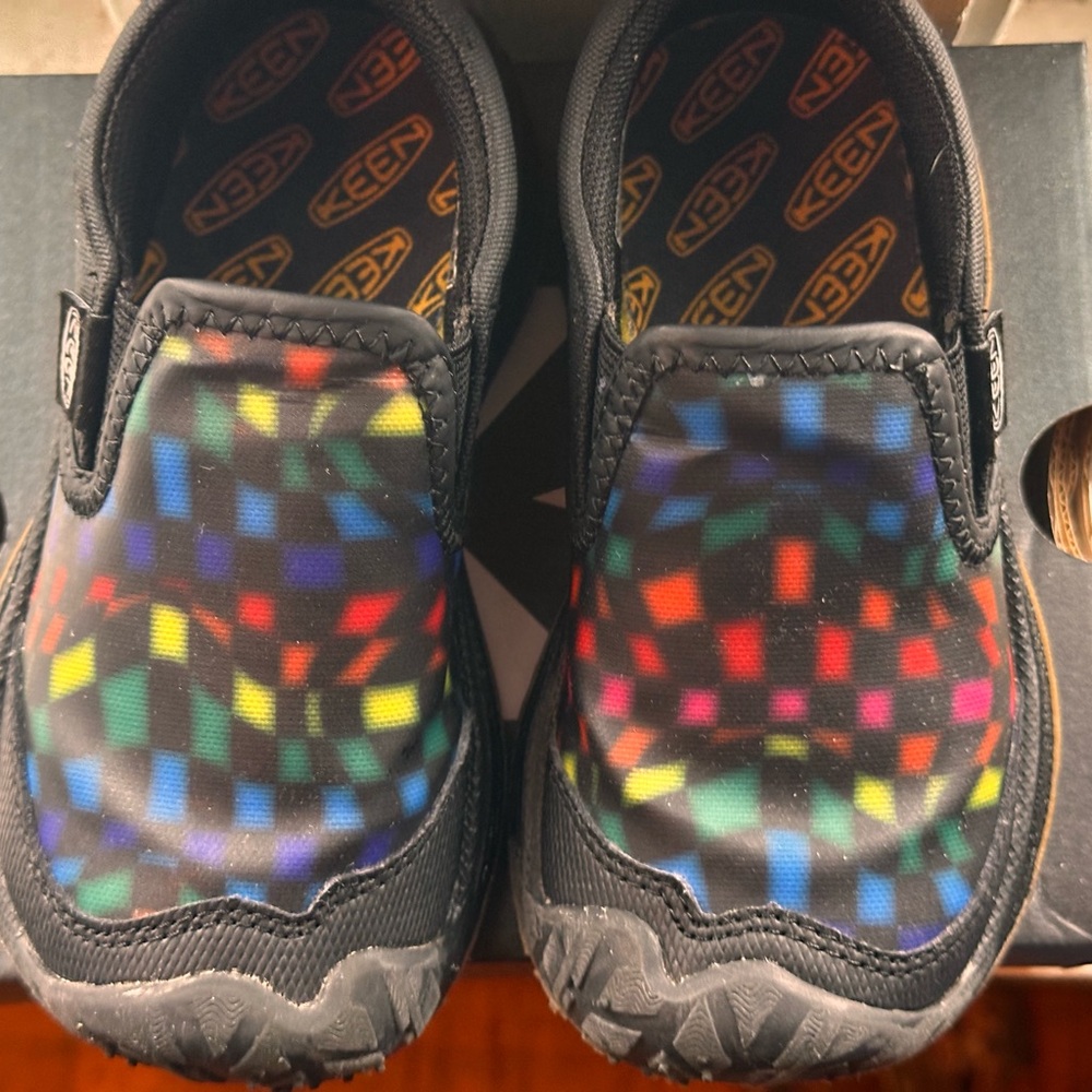 Keen Kids Sneakers - Black with Multicolor Pattern